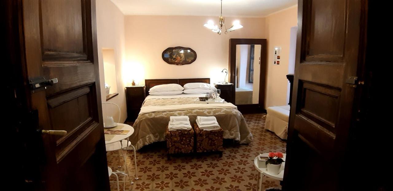La Casa Del Pittore Di Petralia Petralia Soprana Dış mekan fotoğraf